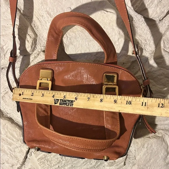 CHLOE Authentic Elegant Tan Leather Handbag